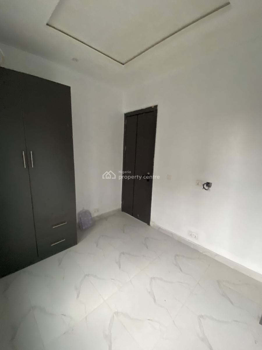 Luxurious 2 Bedroom Apartment in a Call in Estate (close to Express), Jibrin Estate, Olokonla, Ajah, Lagos, Flat / Apartment for Rent