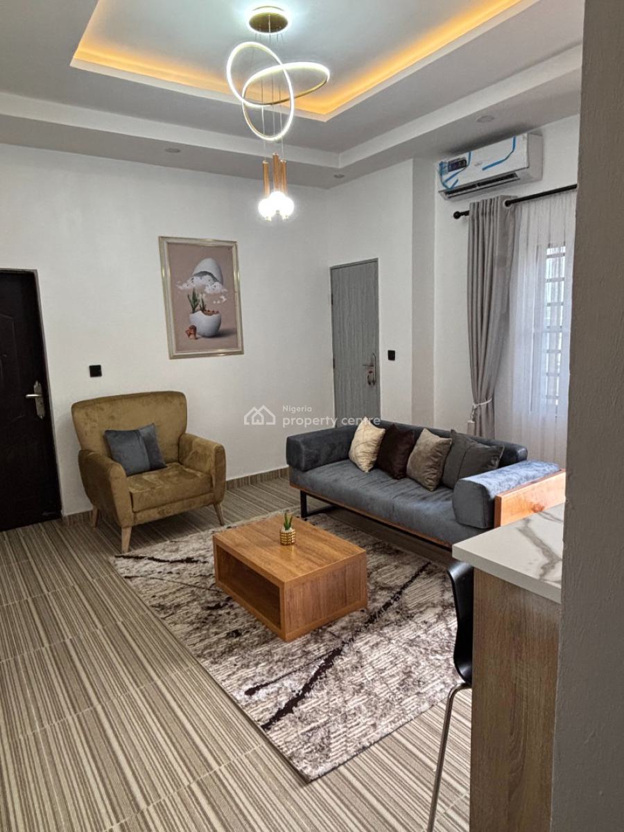 Nest24 Apartment, 8 Petit Daho Street, Morocco Yaba, Shomolu, Lagos, Mini Flat (room and Parlour) Short Let
