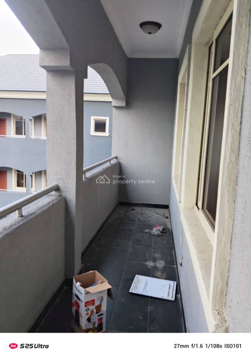 2 Bedroom Flat Upstairs, Ikate, Lekki, Lagos, Flat / Apartment for Rent