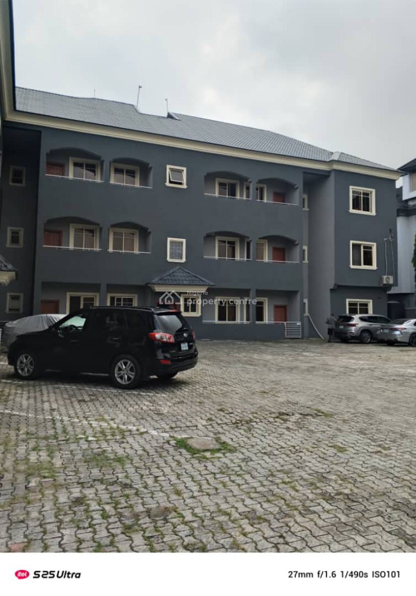 2 Bedroom Flat Upstairs, Ikate, Lekki, Lagos, Flat / Apartment for Rent