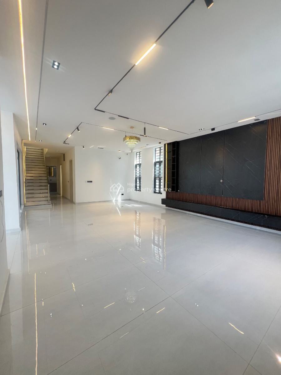 6 Bed&bq  750 Million, Ikota, Lekki, Lagos, Detached Duplex for Sale