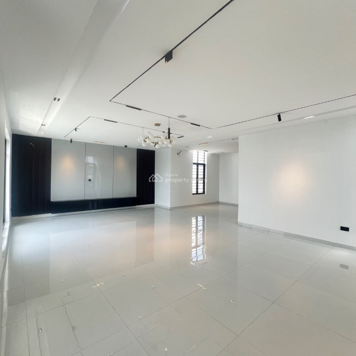 6 Bed&bq  750 Million, Ikota, Lekki, Lagos, Detached Duplex for Sale