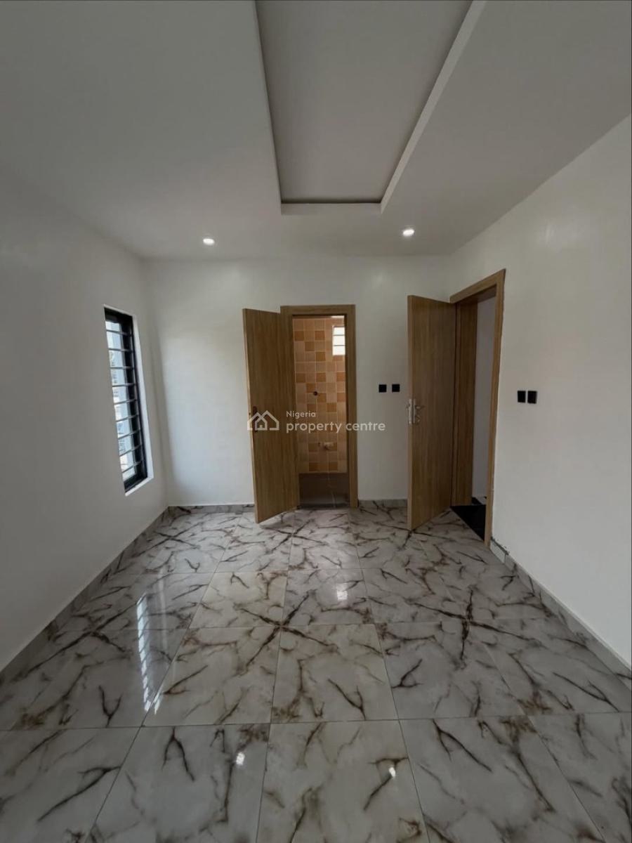 Brand New 2 Bed Apartment in a Gated Area, Off Spg Road, Ologolo, Lekki, Lagos, Flat / Apartment for Sale
