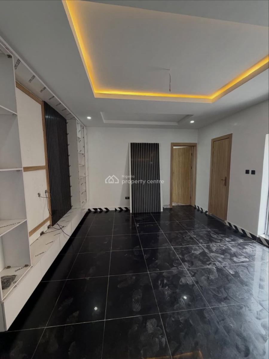 Brand New 2 Bed Apartment in a Gated Area, Off Spg Road, Ologolo, Lekki, Lagos, Flat / Apartment for Sale