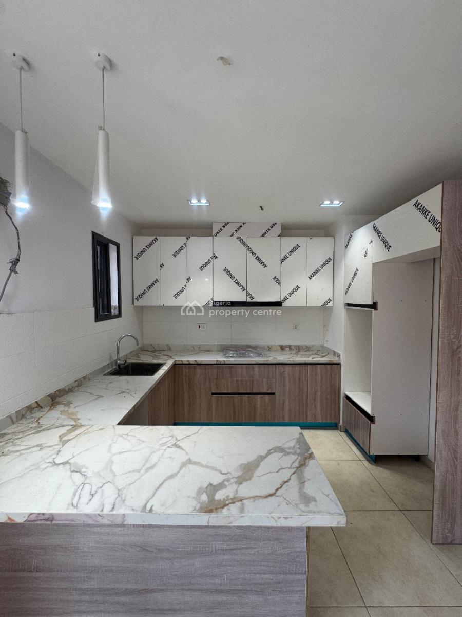 3 Bedroom Apartment, Ologolo, Lekki, Lagos, Flat / Apartment for Rent