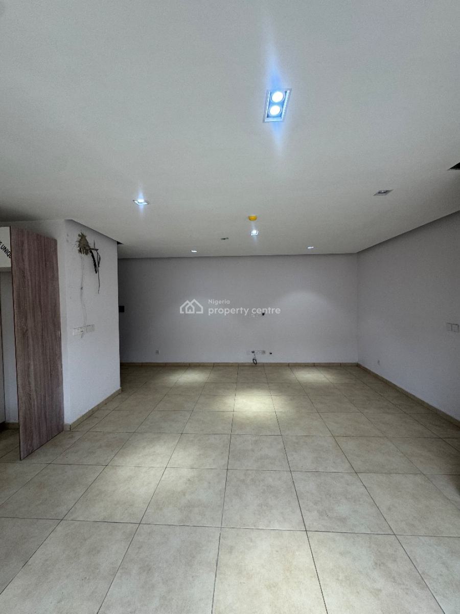 3 Bedroom Apartment, Ologolo, Lekki, Lagos, Flat / Apartment for Rent