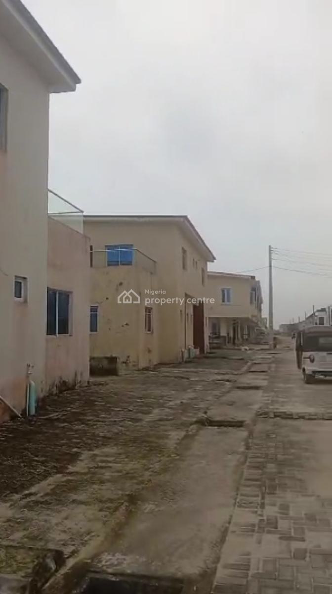 Executive 3 Bedroom Duplex, Meridian Park Estate, Awoyaya, Ibeju Lekki, Lagos, Terraced Duplex for Rent