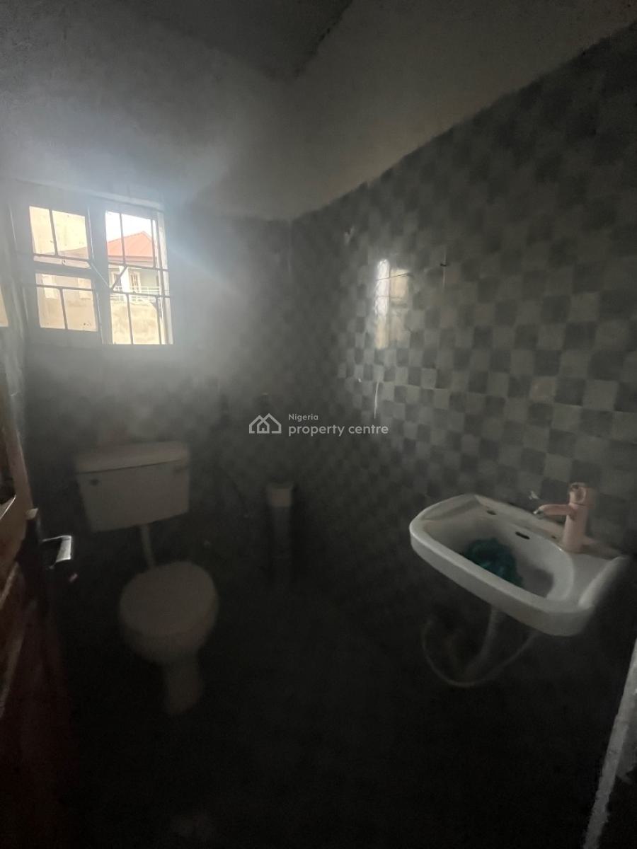 2 Bedroom Flat, Peace Land Estate, Ogombo, Ajah, Lagos, Flat / Apartment for Rent