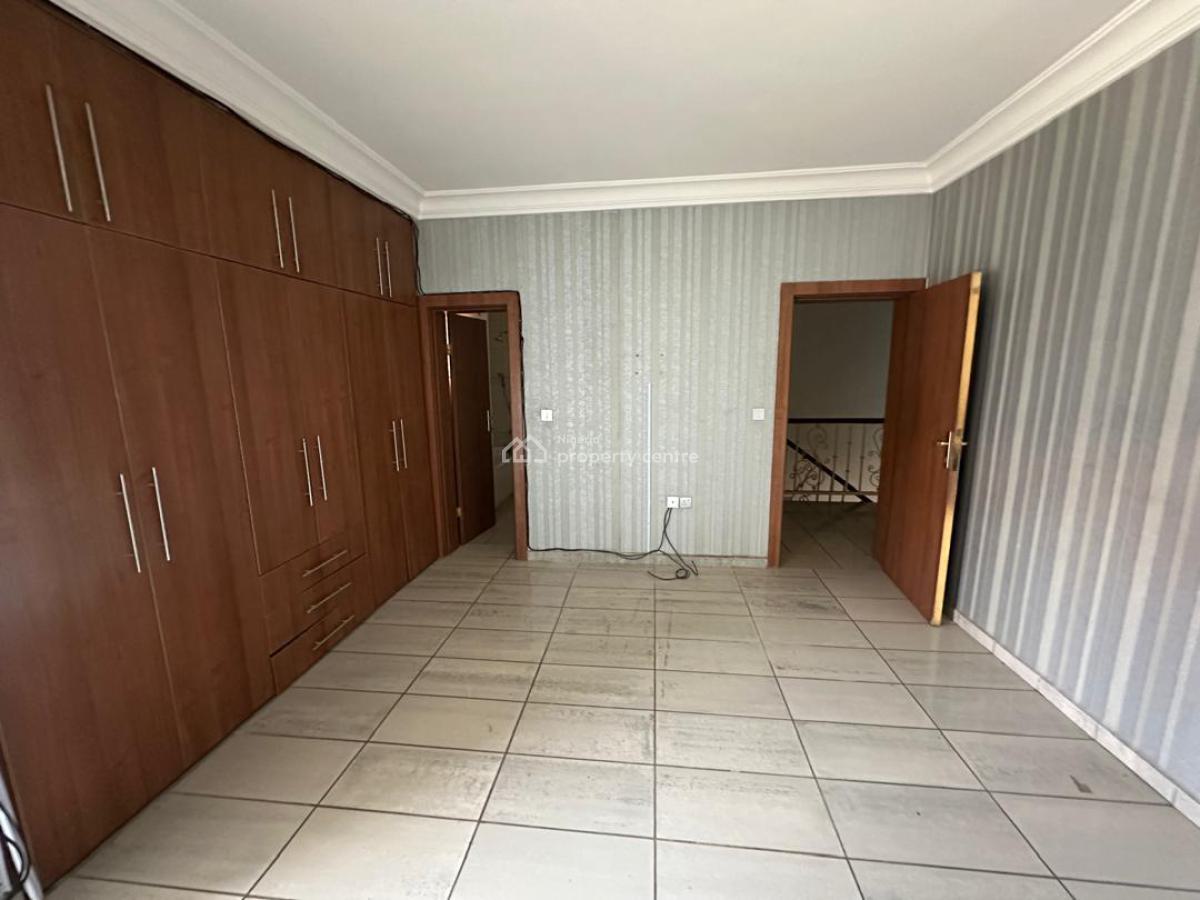 Luxurious 3 Bedroom Terrace Duplex, Strictly for Official Use Only, Maitama District, Abuja, Commercial Property for Rent