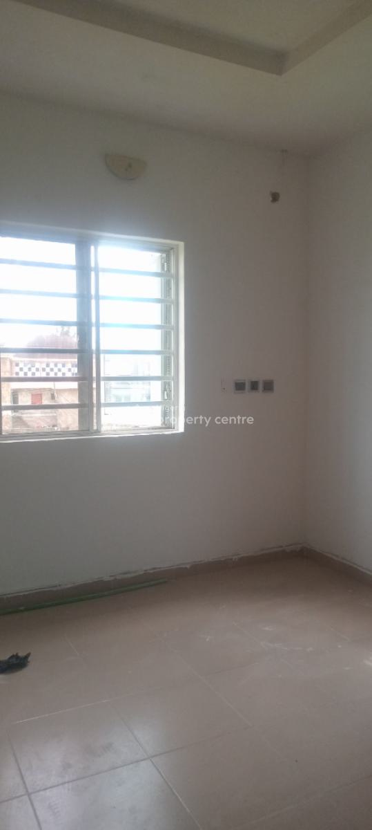 2 Bedroom Flat, Off Mobil Road, Ilaje, Ajah, Lagos, Flat / Apartment for Rent