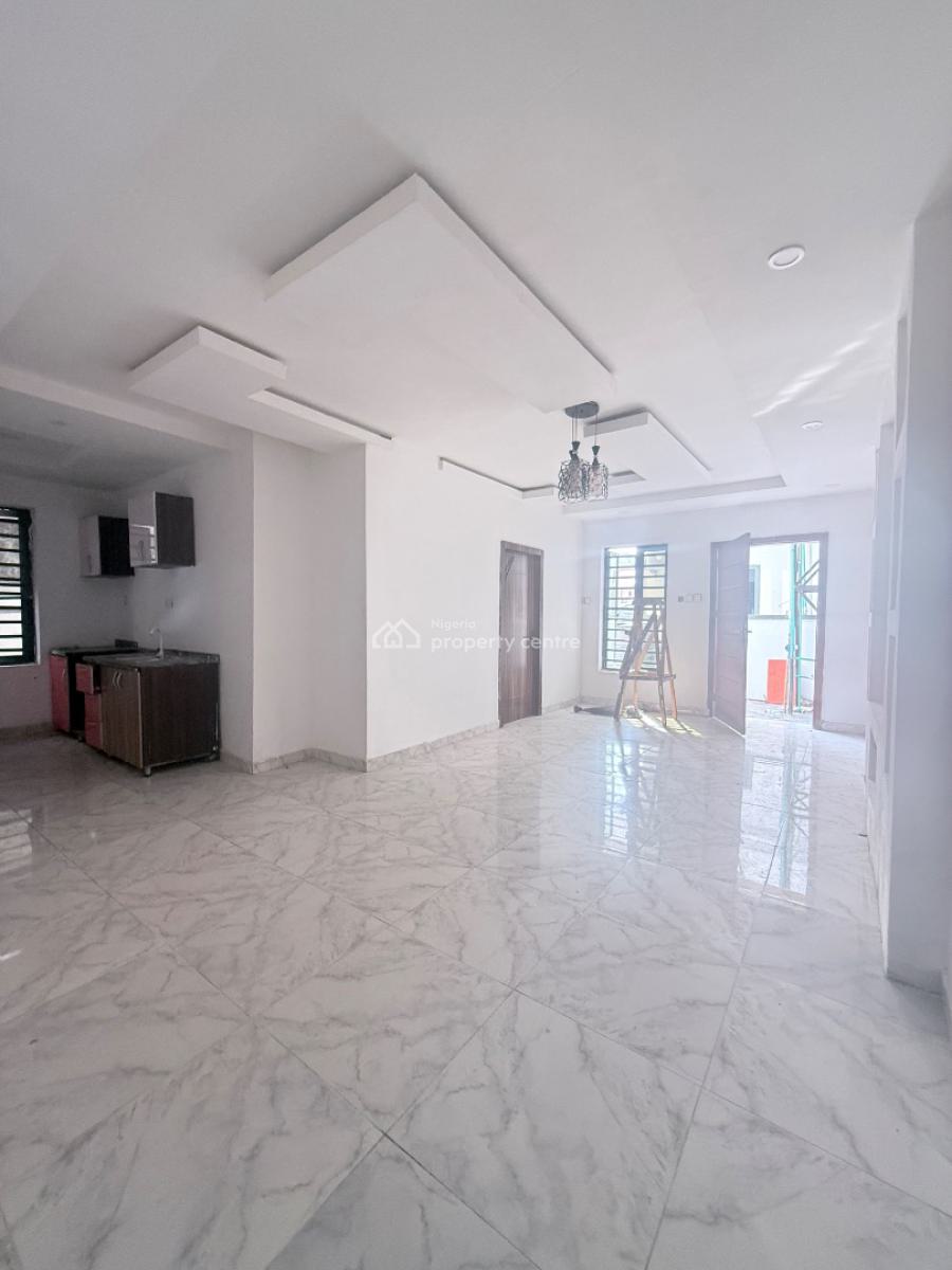 Self-serviced 2-bedroom Apartment, Ologolo, Lekki, Lagos, Flat / Apartment for Rent