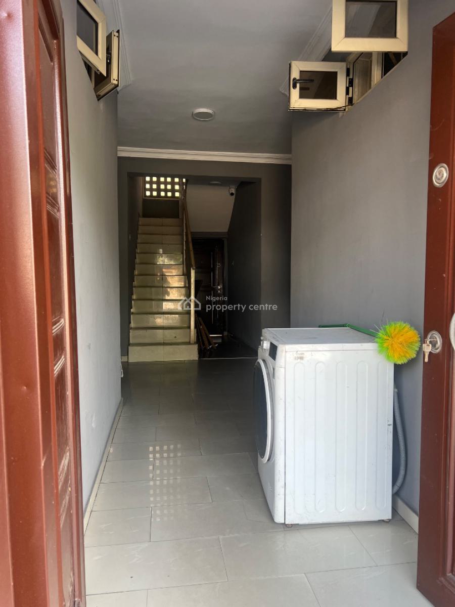 Standard Miniflat with The Biggest Parlor, Massive Kitchen and Balcony, Lekki Phase 1, Lekki, Lagos, Mini Flat (room and Parlour) for Rent