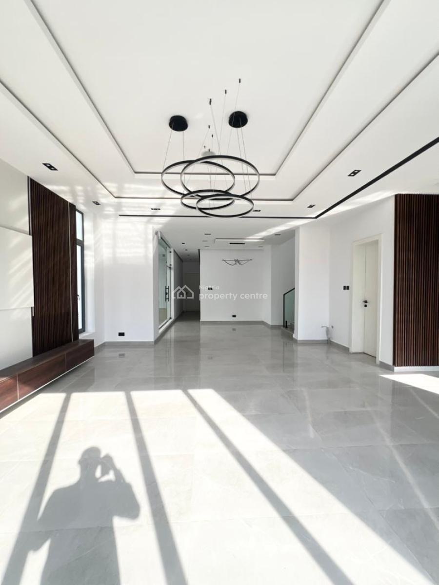 Luxury 5 Bedroom Fully Detached Duplex with a Pool, Lekki County, Lekki, Lagos, Detached Duplex for Sale