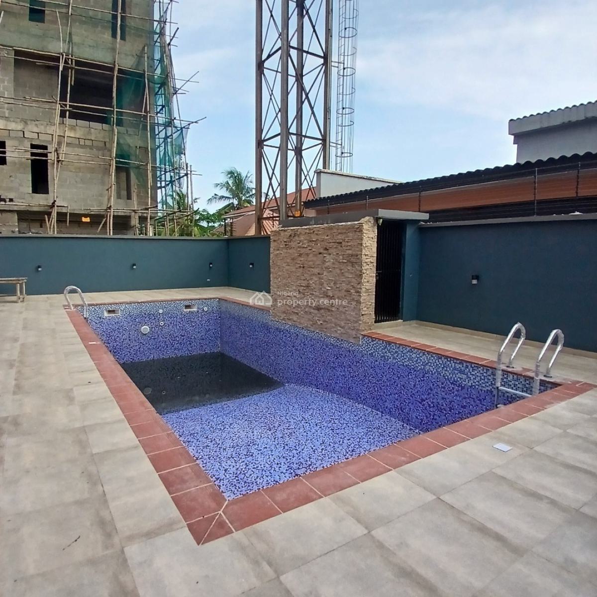 3 Bedroom Apartment with Swimming Pool, Bq, Lekki Phase 1, Lekki, Lagos, Flat / Apartment for Sale