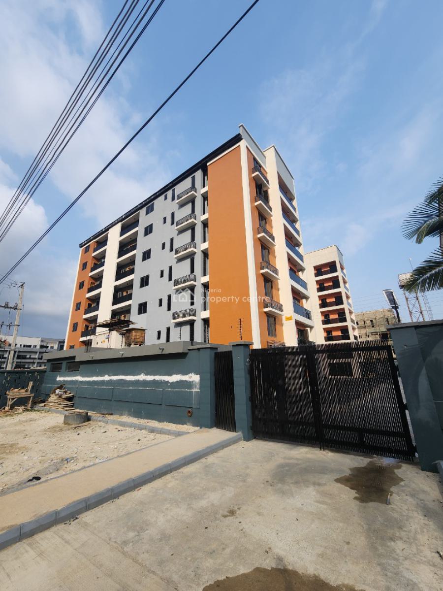 Beautiful 3 Bedroom Apartment with Bq, Elevator, Gym, Pool, Lekki Phase 1, Lekki, Lagos, Flat / Apartment for Sale