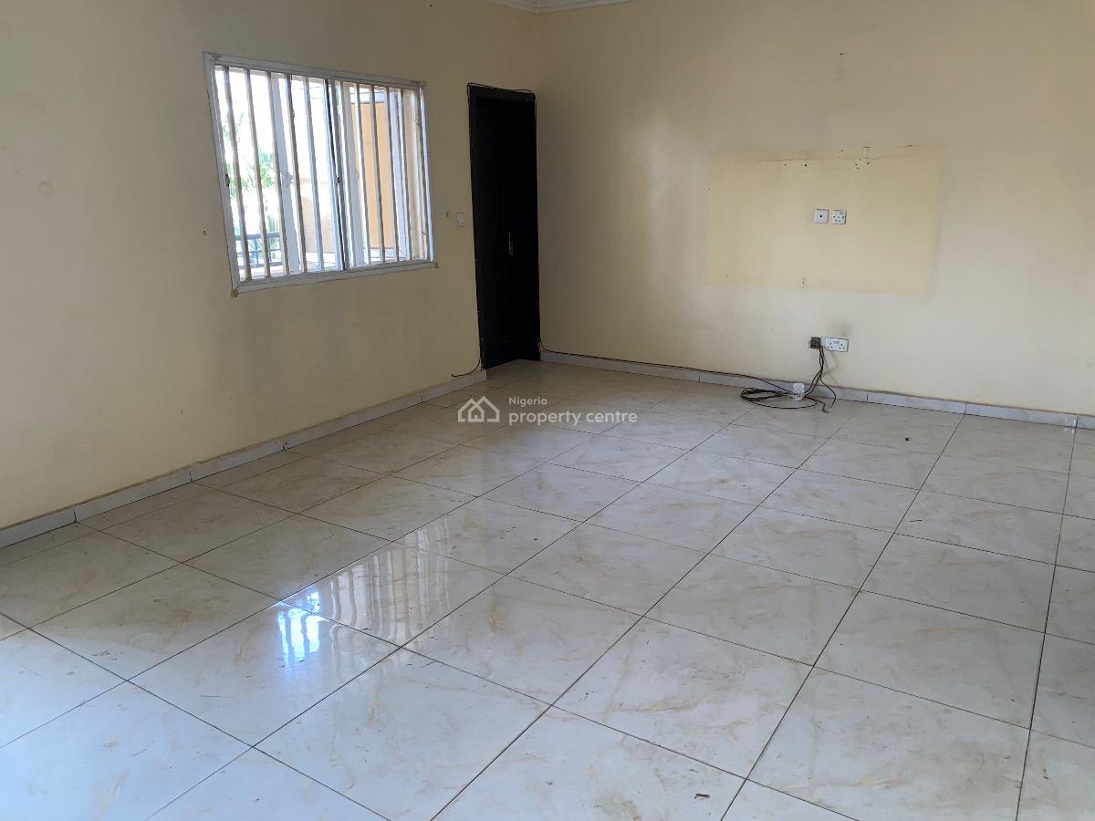 3 Bedroom, in a Serene Estate, Life Camp, Abuja, Flat / Apartment for Rent