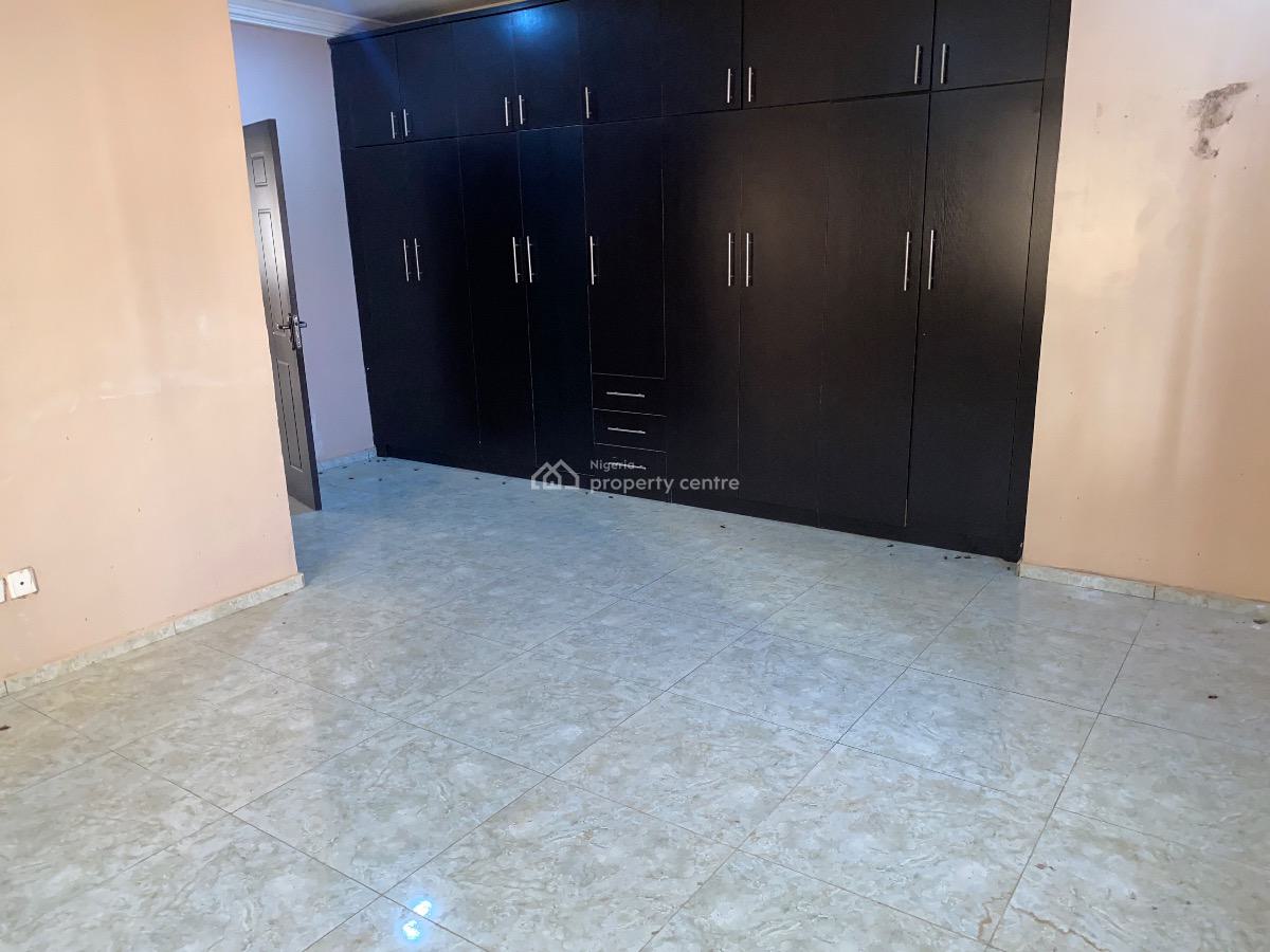 3 Bedroom, in a Serene Estate, Life Camp, Abuja, Flat / Apartment for Rent