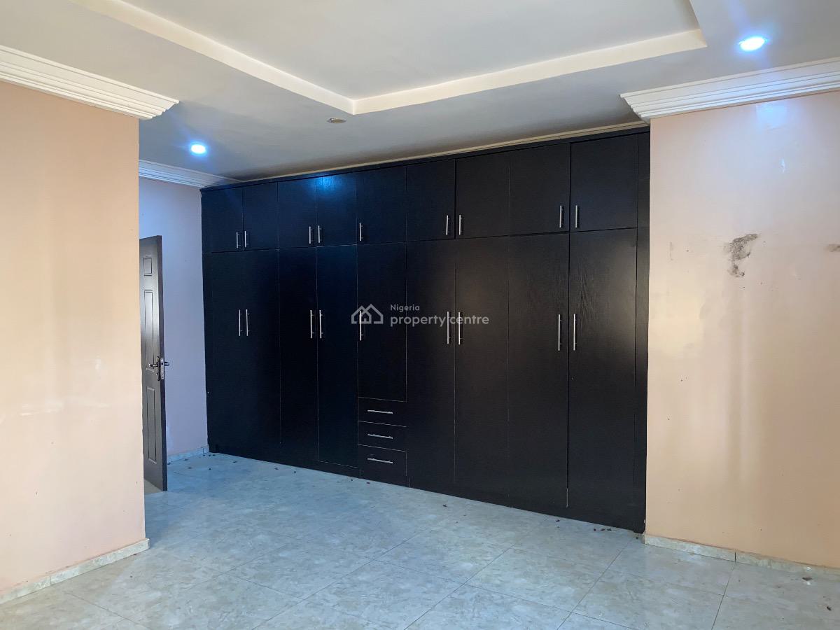 3 Bedroom, in a Serene Estate, Life Camp, Abuja, Flat / Apartment for Rent