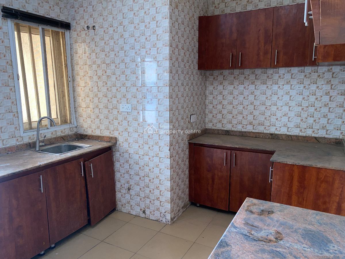 3 Bedroom, in a Serene Estate, Life Camp, Abuja, Flat / Apartment for Rent