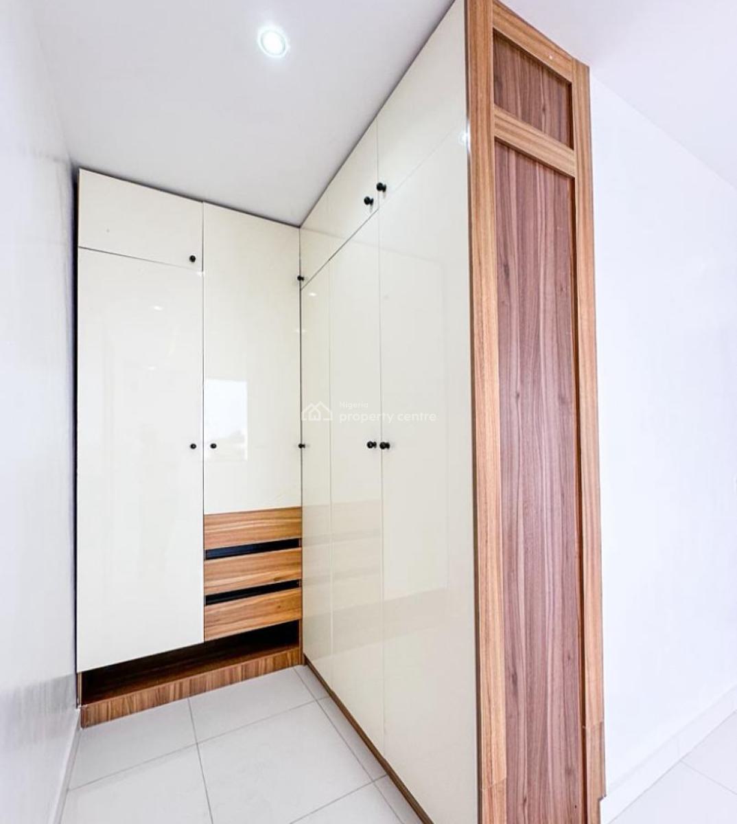 2 Bedroom Apartment, Oniru, Victoria Island (vi), Lagos, Flat / Apartment for Sale