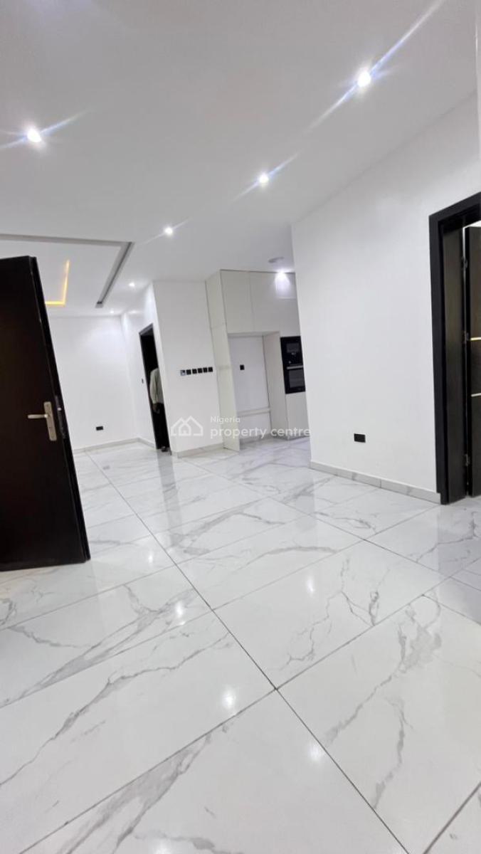 Newly Built 2 Bedroom Apartment in a Gated and Serene Neighborhood, Lekki Phase 1, Lekki, Lagos, Block of Flats for Sale