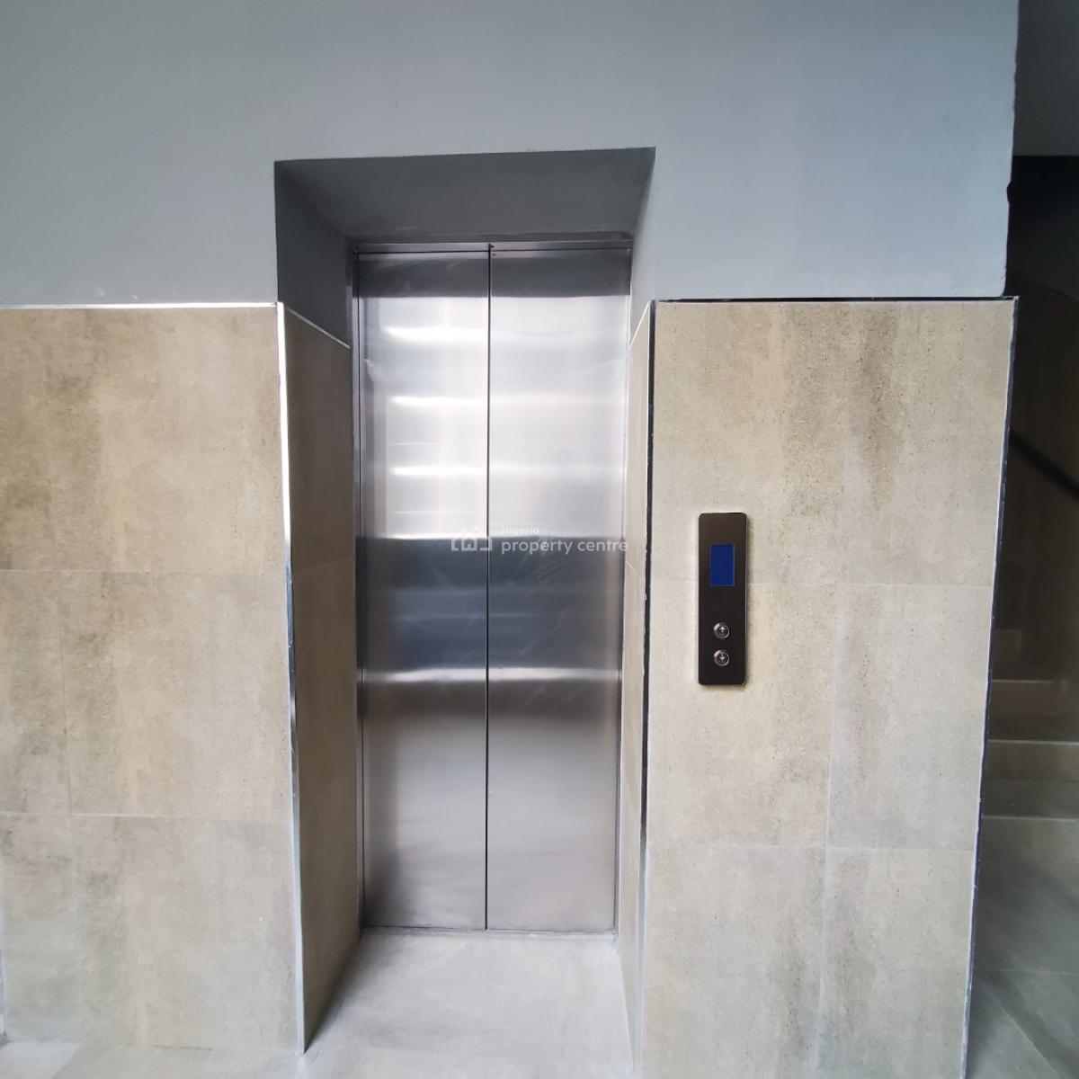 Stunning 3bedroom Apartments with a Bq in a Serene Environment, Lekki Phase 1, Lekki, Lagos, Flat / Apartment for Sale