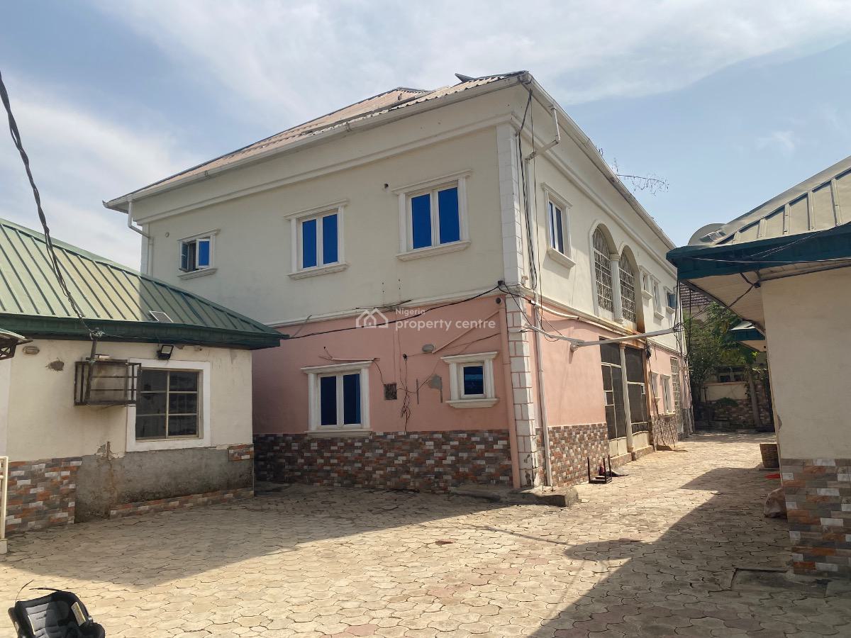 Luxury 6 Bedroom Fully Detached Duplex with 3 Units of 2 Bedroom Bq, Federal Housing Authority, Airport Road, Fha (f.h.a), Lugbe District, Abuja, Detached Duplex for Sale