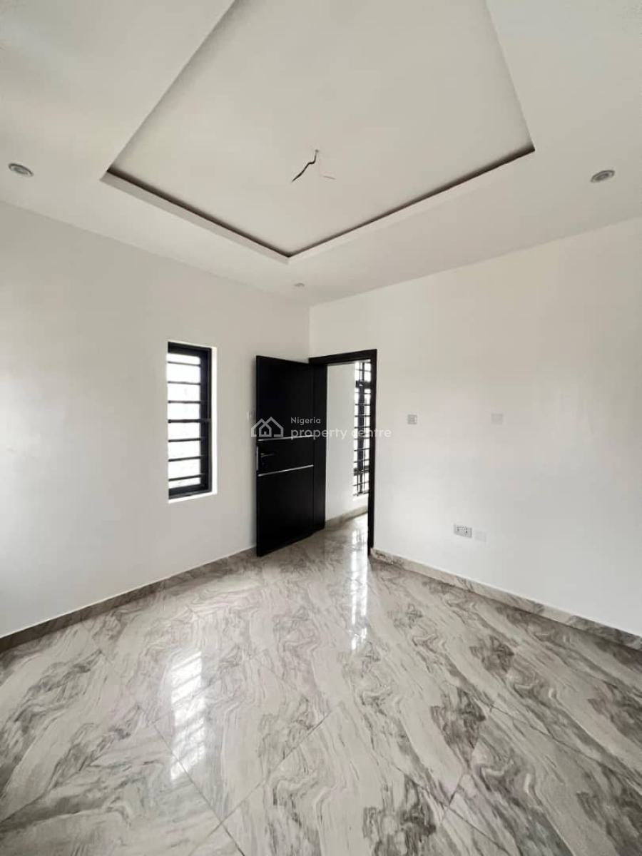 Luxury Brand New 2 Bedroom Apartment, Ologolo, Lekki, Lagos, Flat / Apartment for Sale