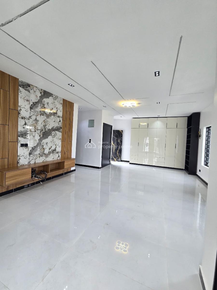 Classic Queenslander Charm with Designer Style and Luxury, Ologolo, Lekki Phase 2, Lekki, Lagos, Detached Duplex for Sale