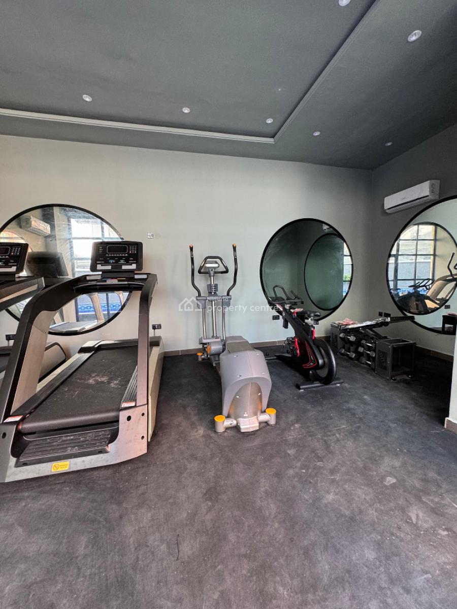 Beautiful 3 Bed Apartment with Ps5 and Snooker  Board., Lekki Phase 1, Lekki, Lagos, Flat / Apartment Short Let