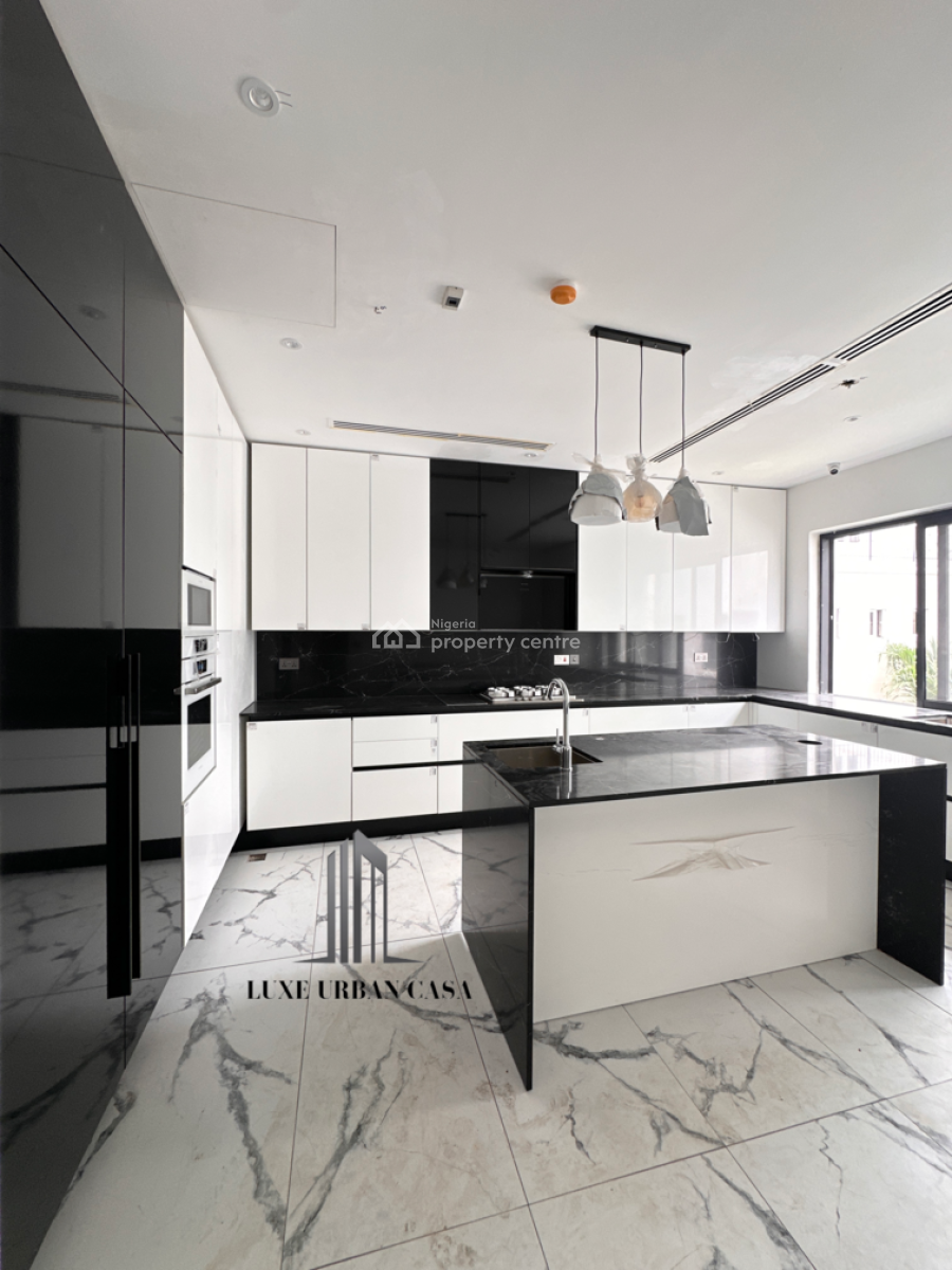 6 Bedroom Detached House, Ikoyi, Lagos, House for Sale