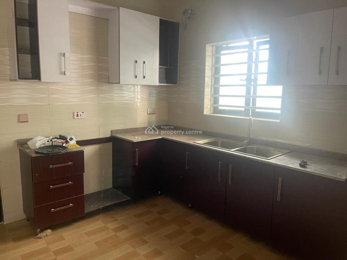 4 Bedroom Fully Detached Duplex with Bq, Favoured Height, Conservation Road, Lekki, Lagos, Detached Duplex for Sale