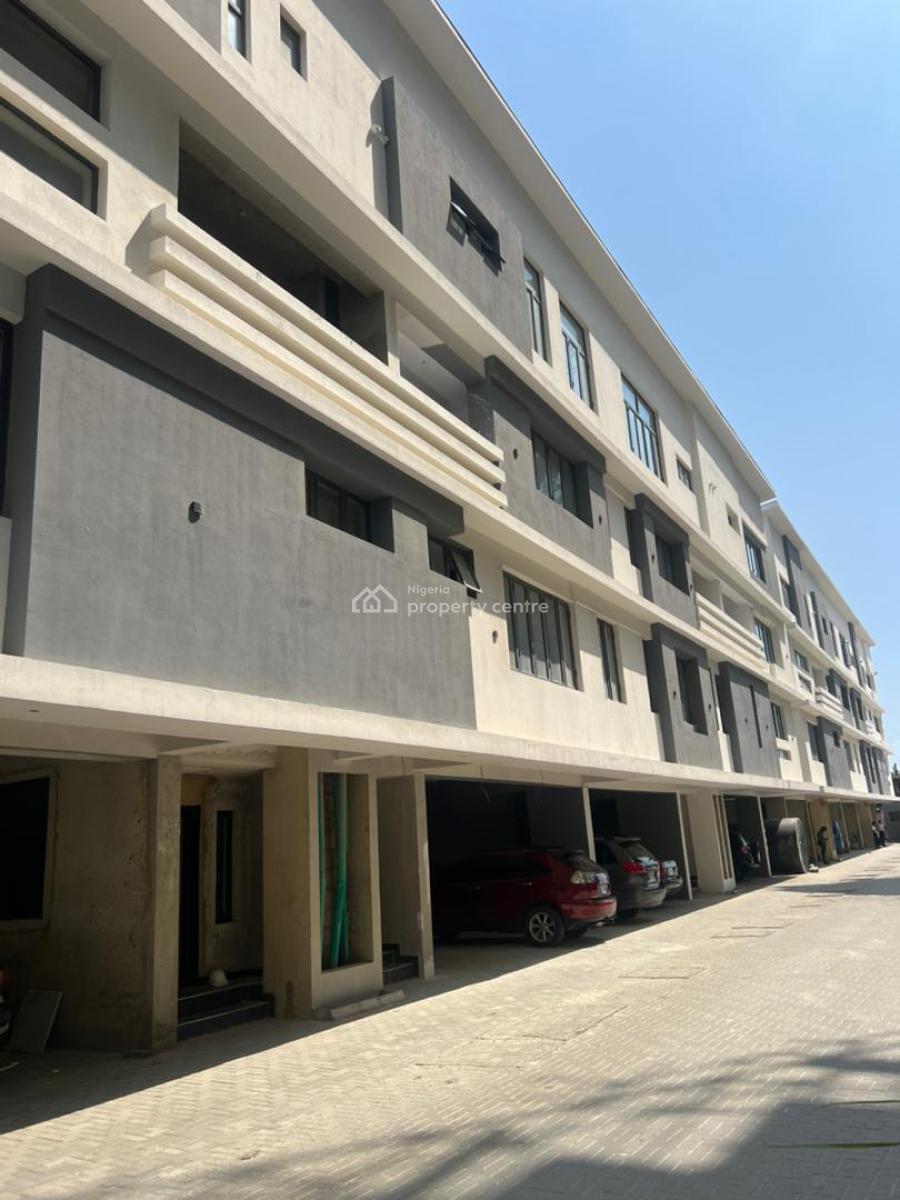 Spacious 4-bedroom Townhous, Richmond Pearl Estate Off Freedom Way, Lekki Phase 1, Lekki, Lagos, House for Sale