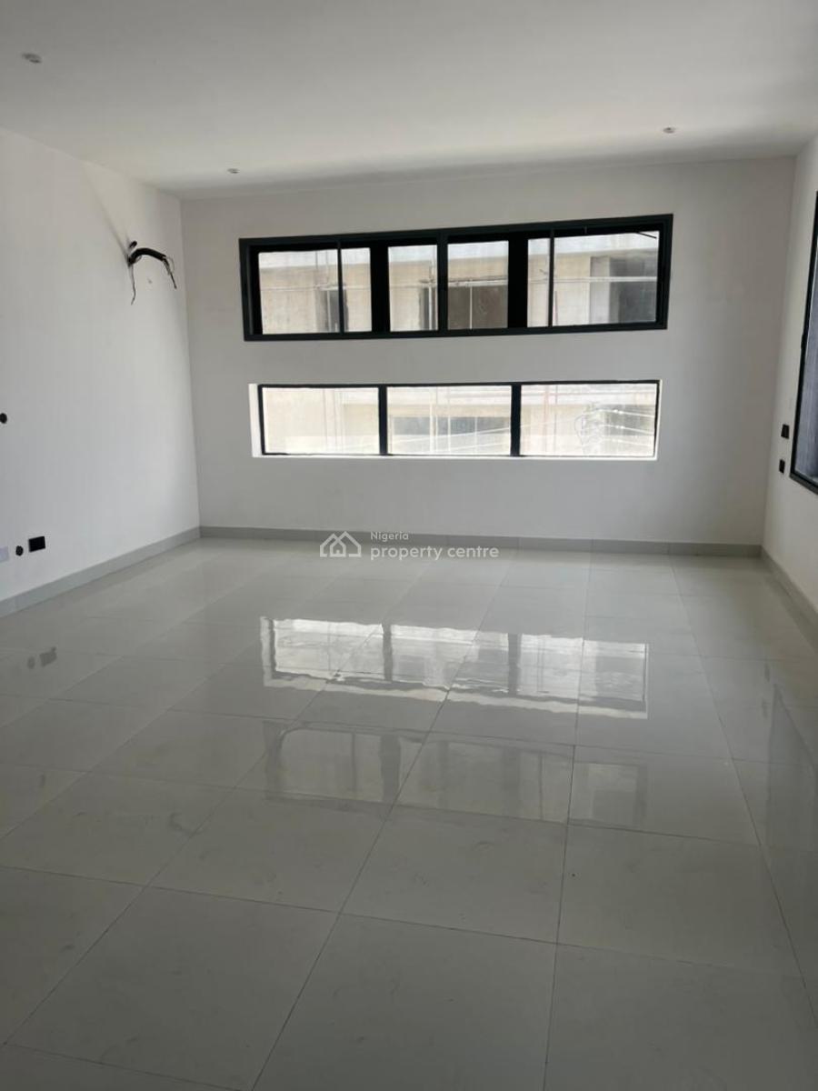 Spacious 4-bedroom Townhous, Richmond Pearl Estate Off Freedom Way, Lekki Phase 1, Lekki, Lagos, House for Sale