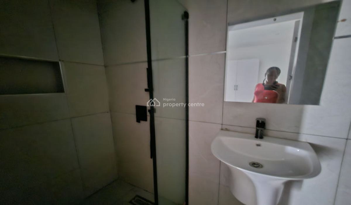 Luxury 2 Bedroom Apartment with Nice Facilities and Swimming Pool, Osapa, Lekki, Lagos, House for Sale