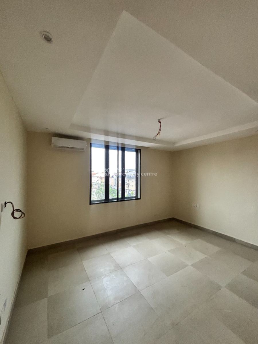 Luxury 3 Bedroom Apartment with Bq, Lekki Phase 1, Lekki, Lagos, Flat / Apartment for Sale