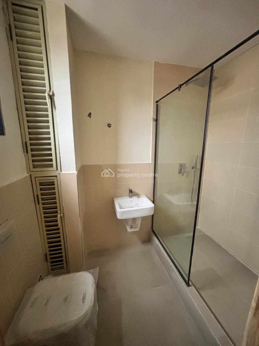 Luxury 3 Bedroom Apartment with Bq, Lekki Phase 1, Lekki, Lagos, Flat / Apartment for Sale