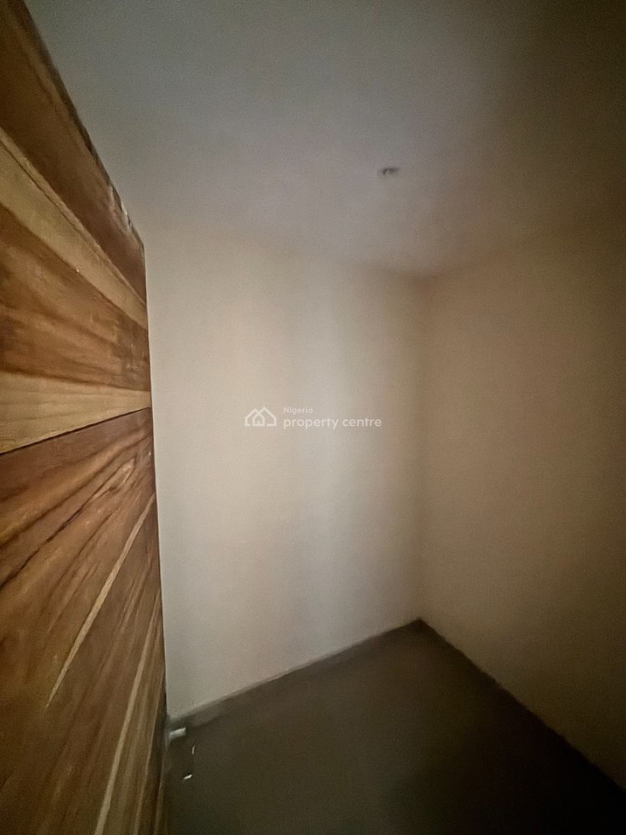 Luxury 3 Bedroom Apartment with Bq, Lekki Phase 1, Lekki, Lagos, Flat / Apartment for Sale