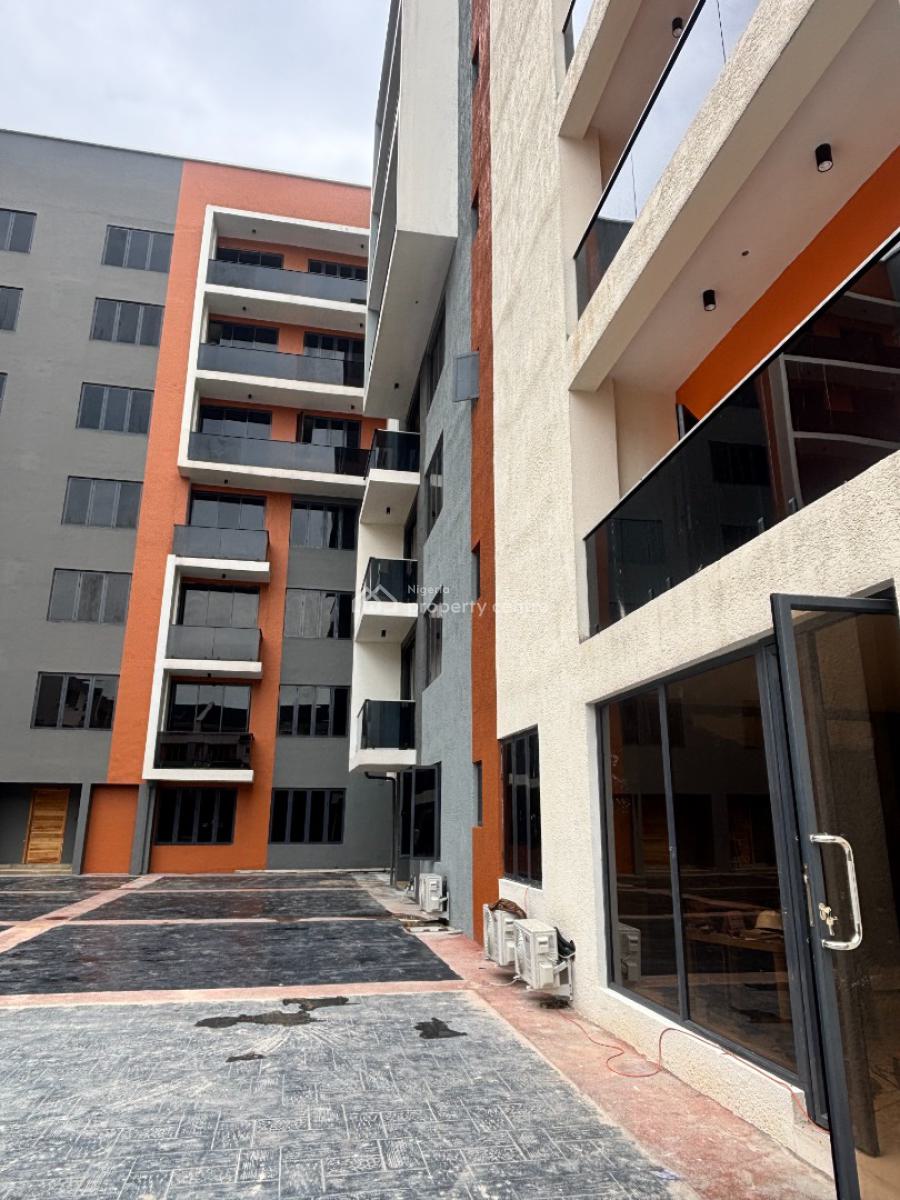 Luxury 3 Bedroom Apartment with Bq, Lekki Phase 1, Lekki, Lagos, Flat / Apartment for Sale