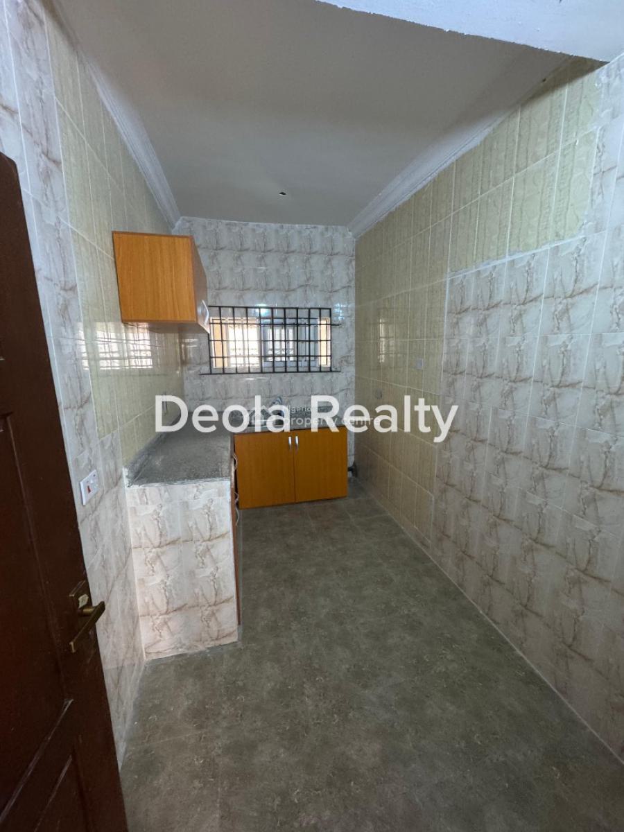 a Nice and Very Spacious 2 Bedroom Apartment, Platinum Way, Ikate, Lekki, Lagos, Flat / Apartment for Rent