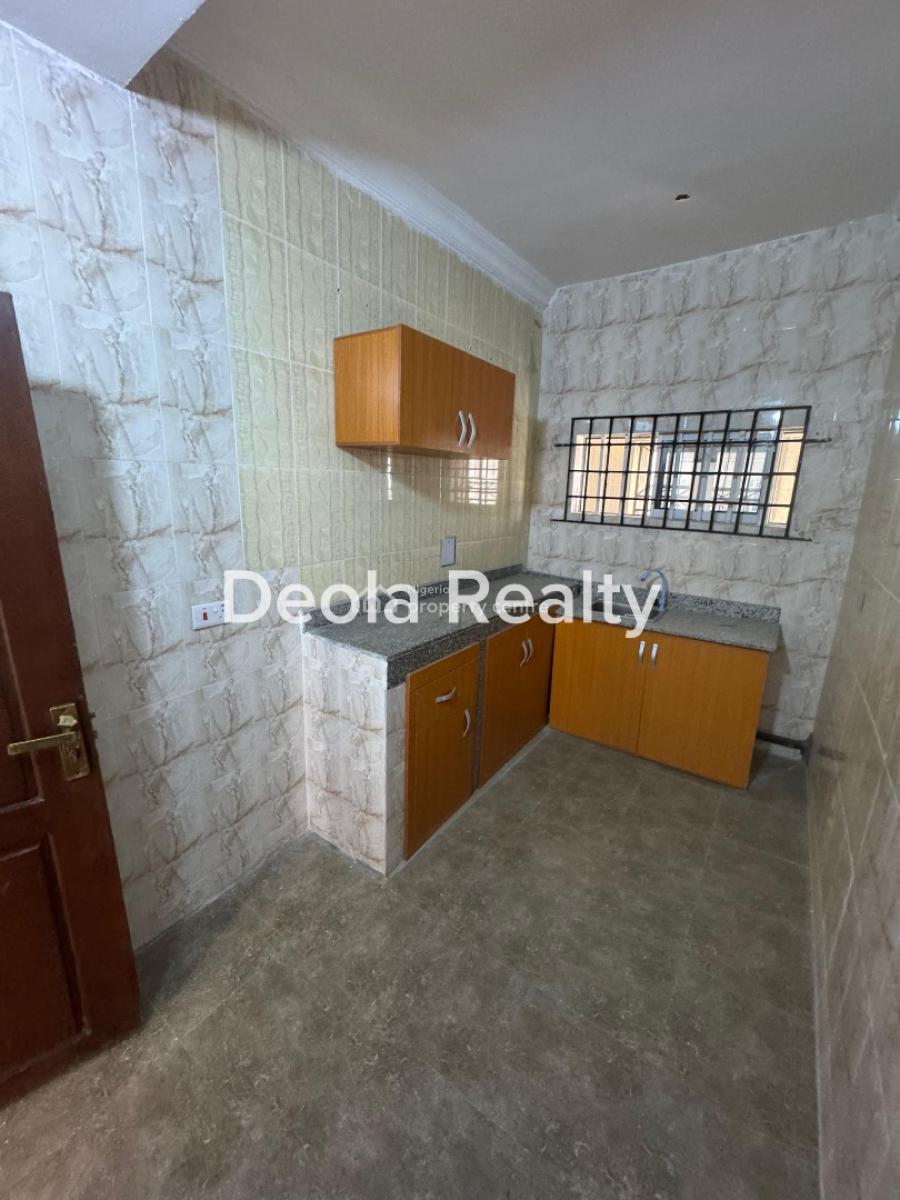 a Nice and Very Spacious 2 Bedroom Apartment, Platinum Way, Ikate, Lekki, Lagos, Flat / Apartment for Rent