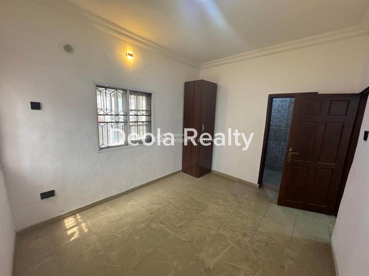 a Nice and Very Spacious 2 Bedroom Apartment, Platinum Way, Ikate, Lekki, Lagos, Flat / Apartment for Rent