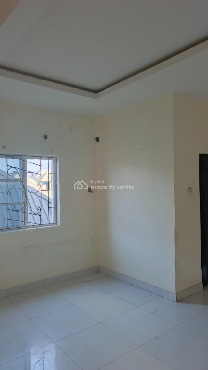 Luxury 2 Bedroom Apartment in an Estate, Eputu, Ibeju Lekki, Lagos, Flat / Apartment for Rent