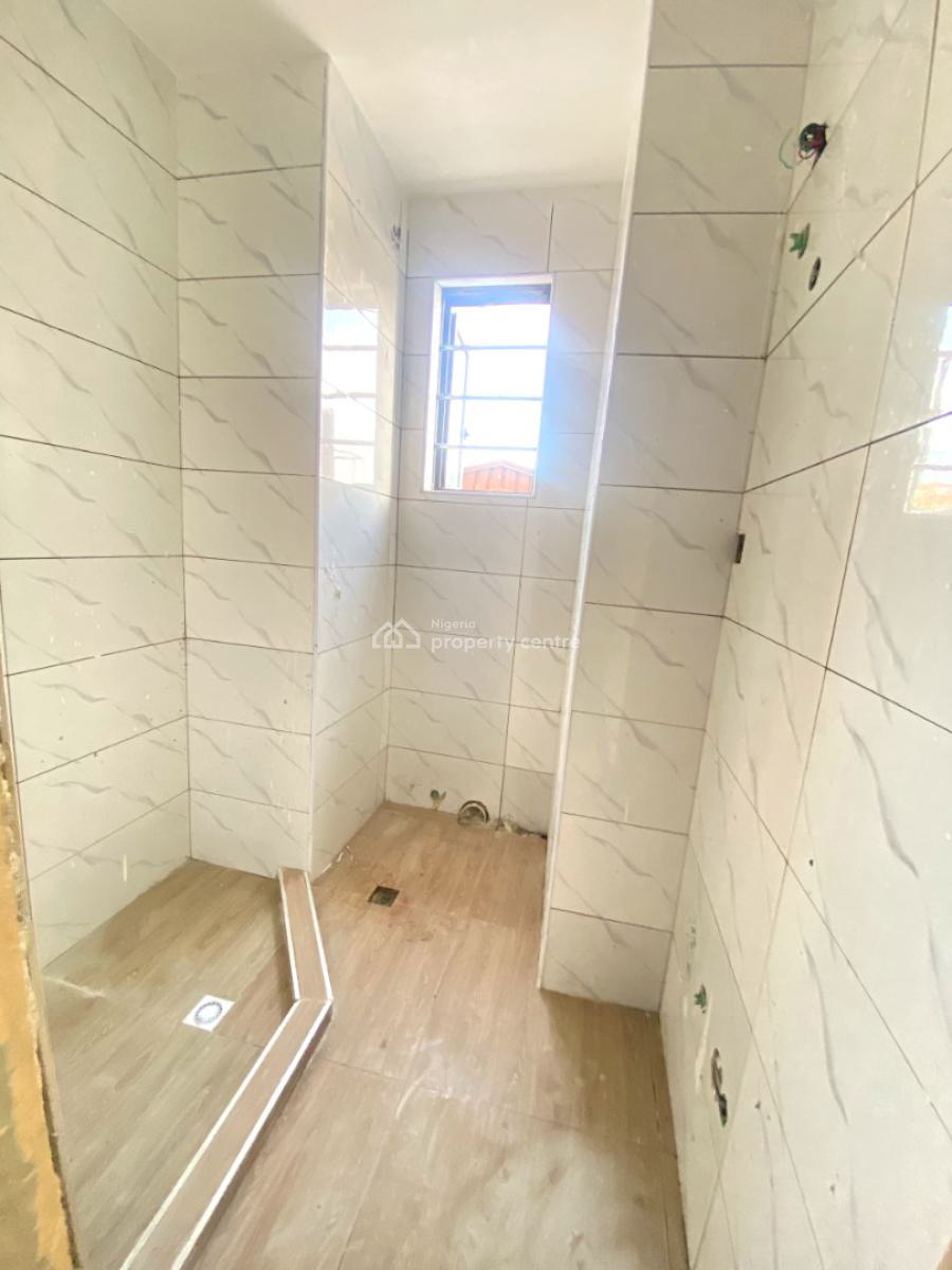 Lovely 2 Bedroom Open Kitchen Apartment in a Secure Estate, Chevron, Lekki, Lagos, Flat / Apartment for Sale