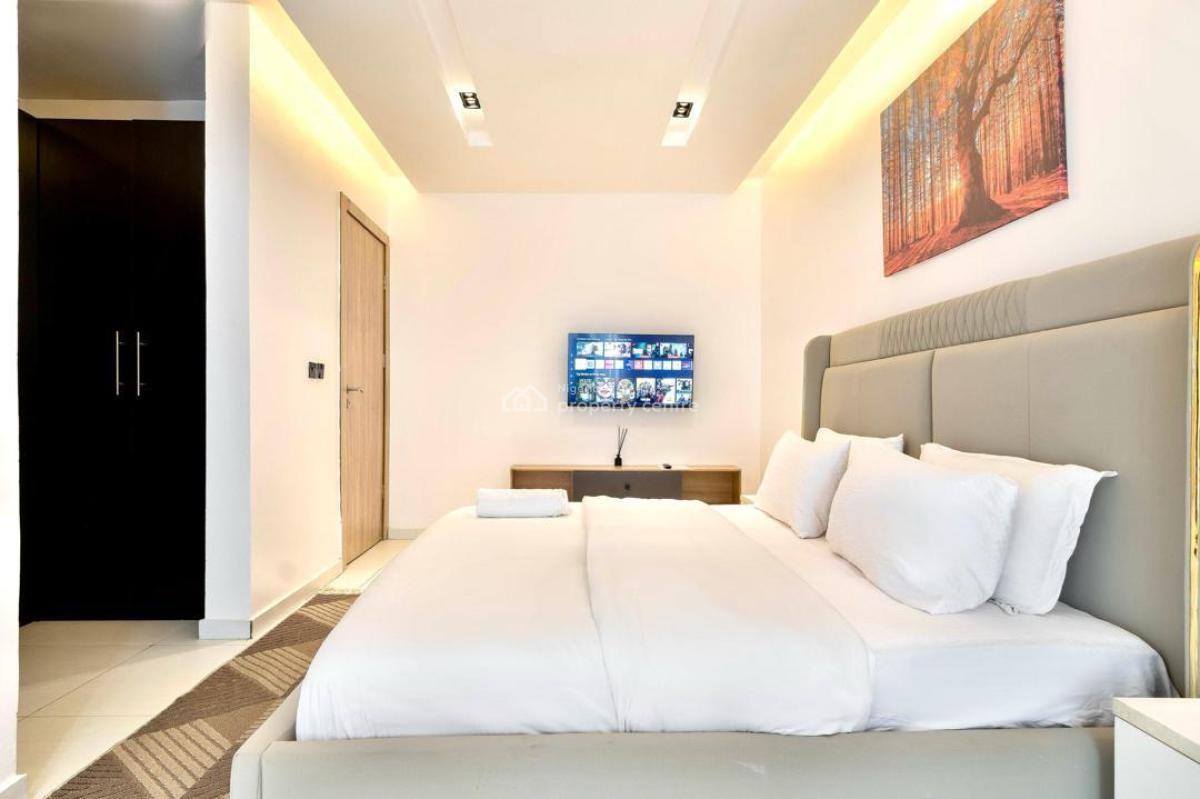 Experience Comfort & Class in One Space Your Stay Comes with Premiu, Lekki Phase 1, Lekki, Lagos, Flat / Apartment Short Let