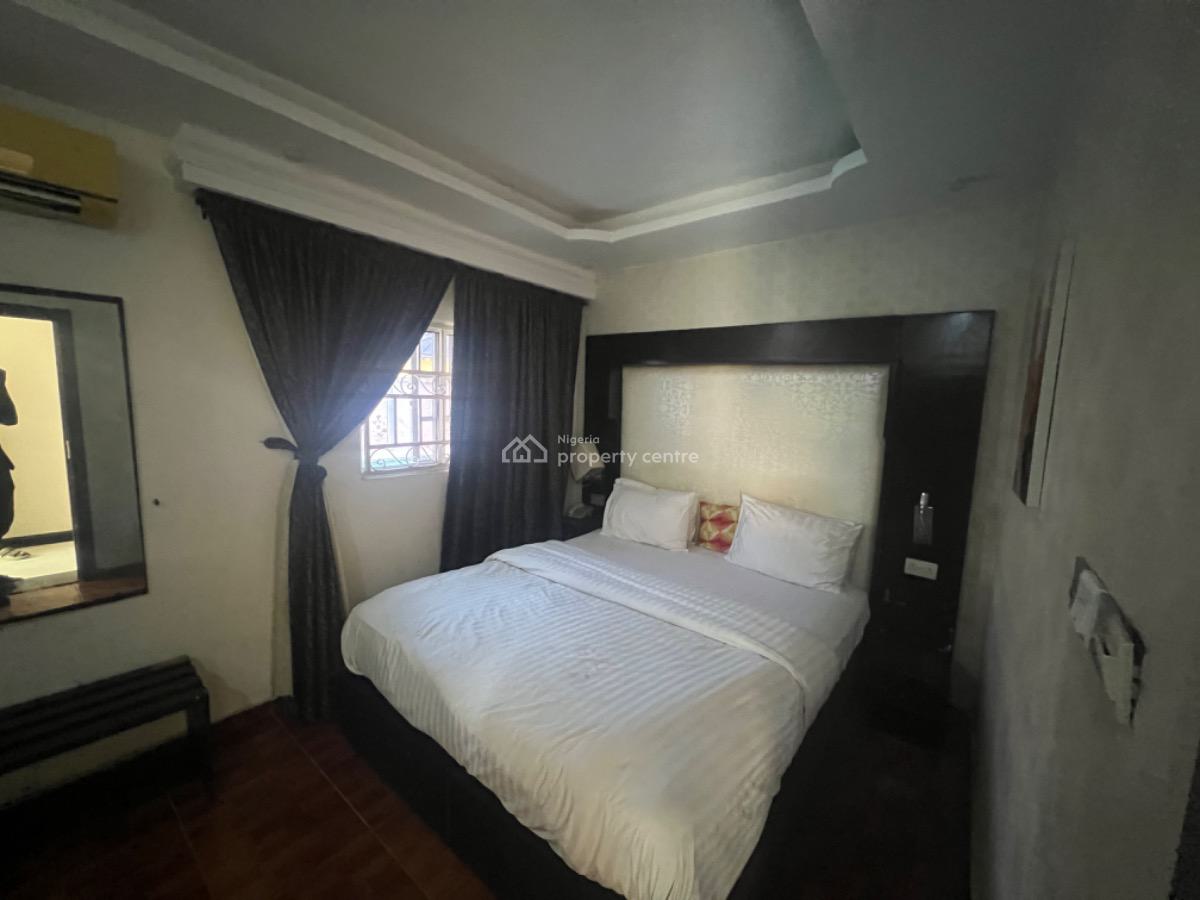 Luxury 17 Bedroom Duplex, Lekki Phase 1, Lekki, Lagos, Detached Duplex for Rent