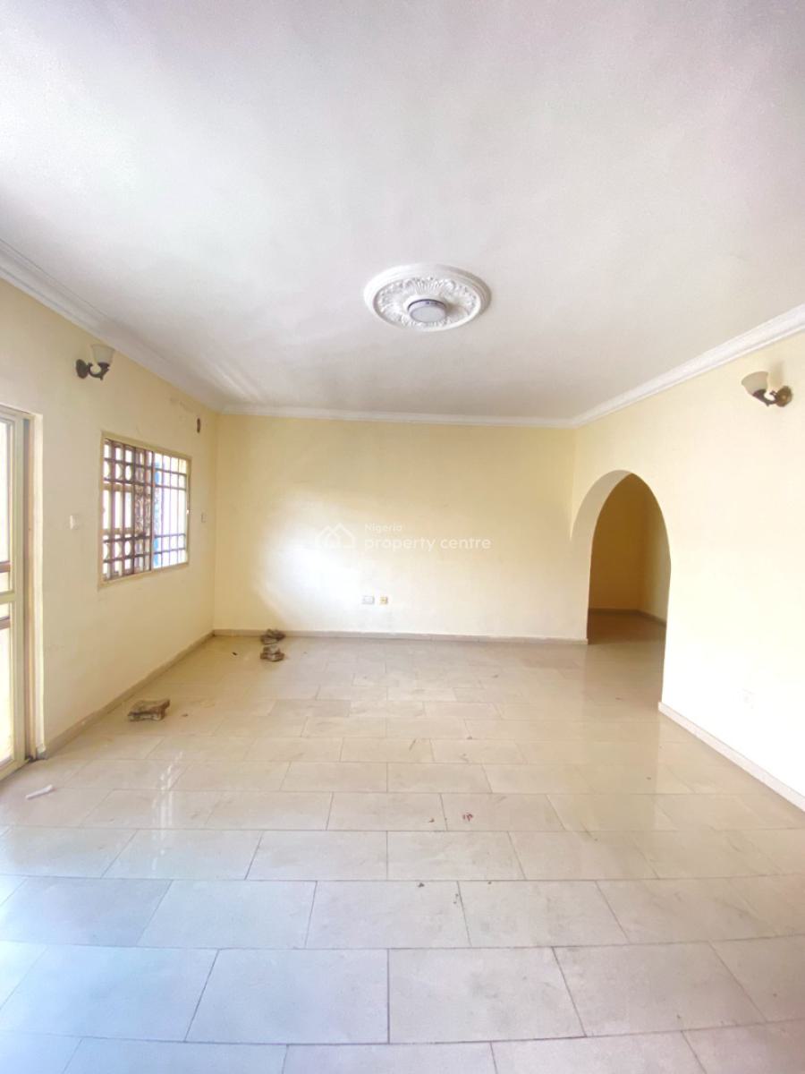 Classic 3 Bedroom Apartment in a Secure Estate, Chevron, Lekki, Lagos, Flat / Apartment for Rent