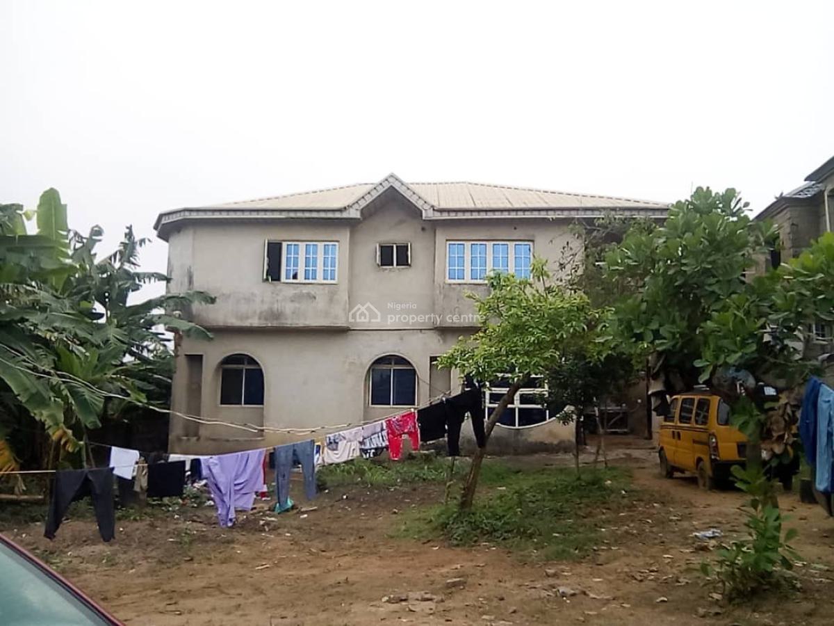 4bedroom Duplex on a Full Plot of Land at Iyana Ipaja, Iyana Ipaja, Iyana Ipaja, Ipaja, Lagos, Flat / Apartment for Sale