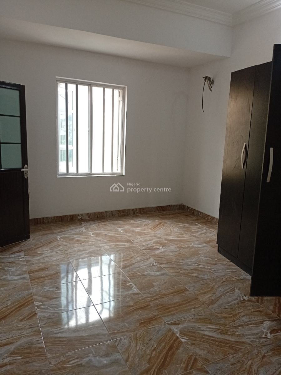 Super Expansive 2bedroom Apartment + Open Plan Kitchen (upstairs), Mobil Road, Ajah, Lekki, Lagos, House for Rent