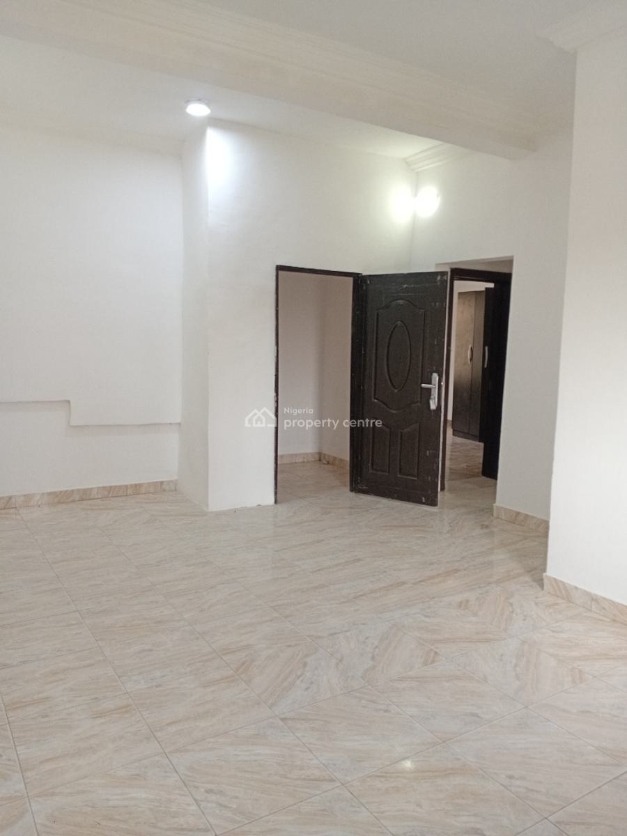 Super Expansive 2bedroom Apartment + Open Plan Kitchen (upstairs), Mobil Road, Ajah, Lekki, Lagos, House for Rent